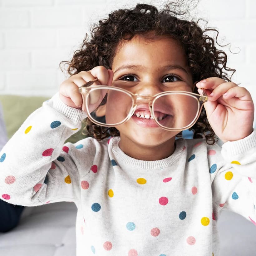 Painless measurement and compact design: Ideal for children and babies