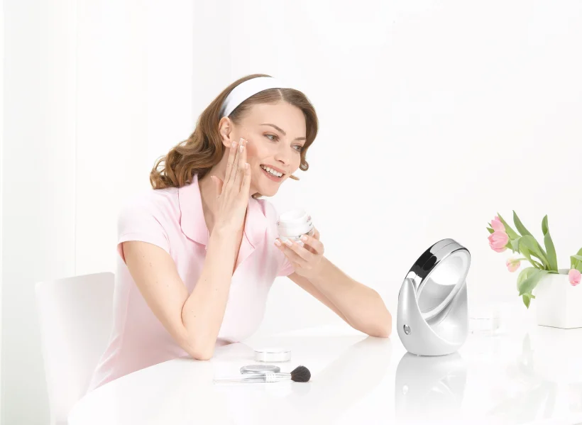 BS 49 ILLUMINATED COSMETICS MIRROR
