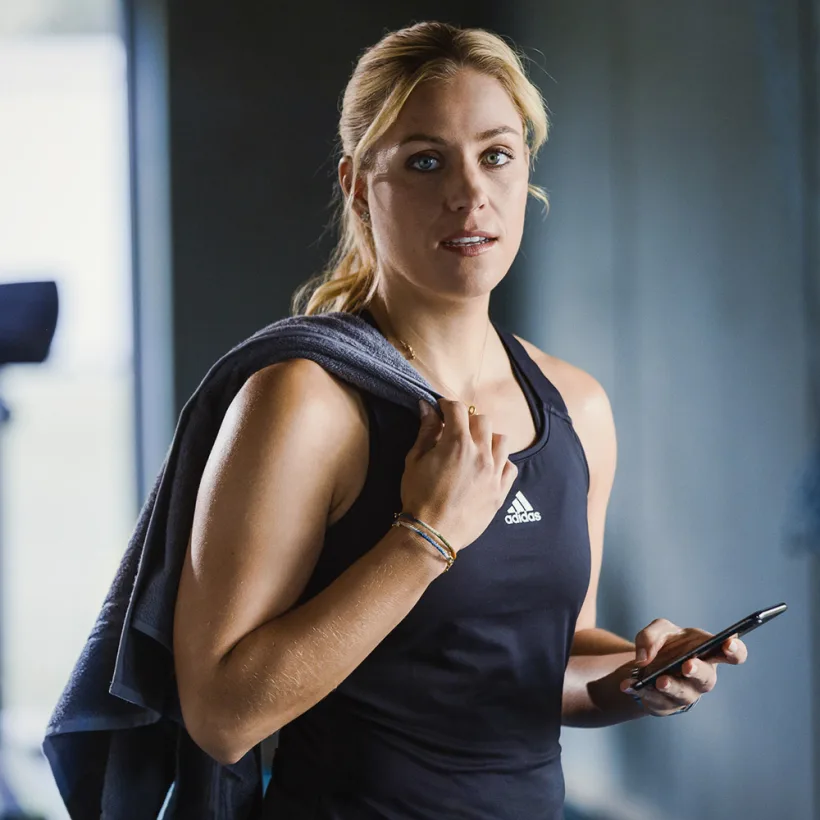 THE BEURER EM 59 DIGITAL TENS/EMS DEVICE WITH HEAT FUNCTION